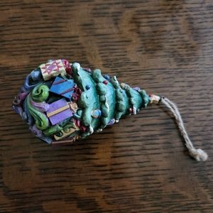 Jim Shore Christmas ornament